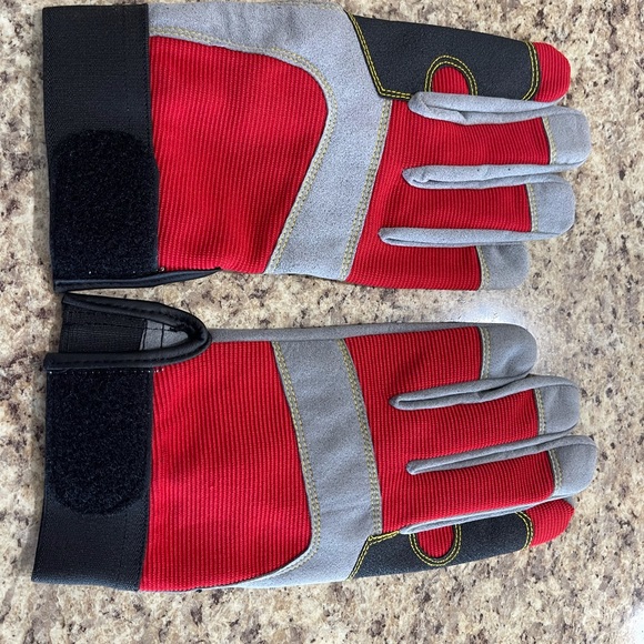 New Custom Design Flex Grip Mechanic Work Gloves, Tough,Stretchable - Picture 6 of 8